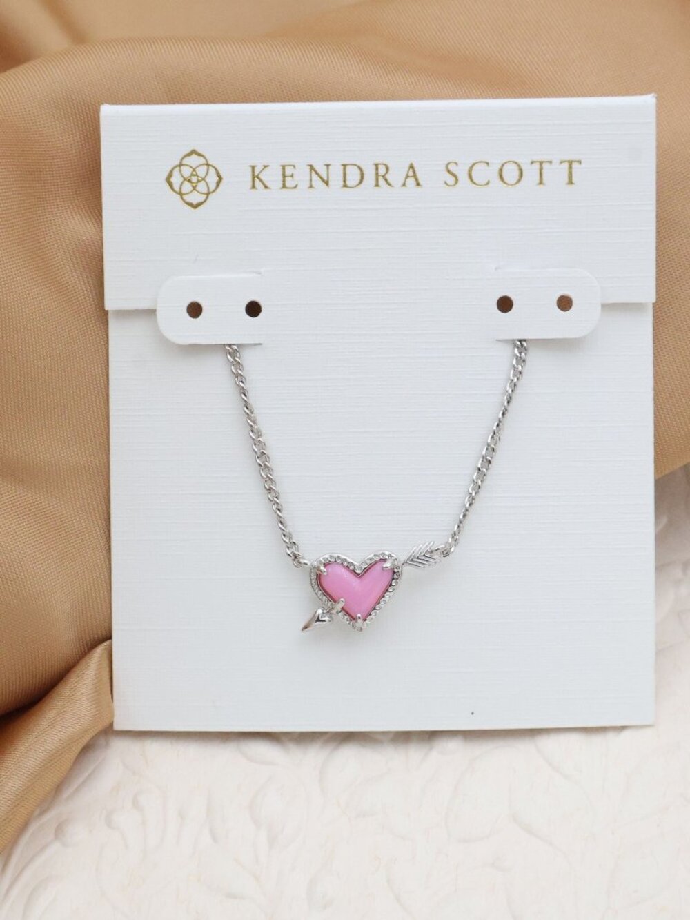Kendra Scott Ari Heart Arrow Silver Short Necklace